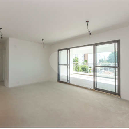 Apartamento à venda com 3 suítes em Vila Gomes Cardim, São Paulo, SP