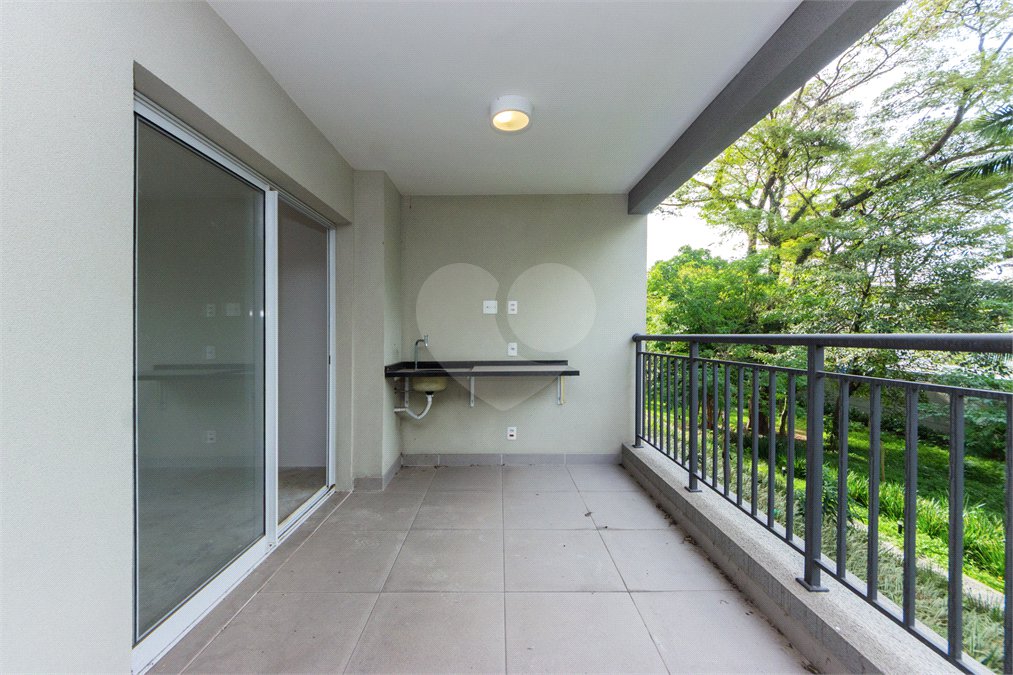 Apartamento à venda com 3 quartos, sendo 1 suíte, em Santo Amaro, São Paulo, SP