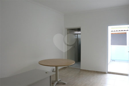 Casa à venda com 2 quartos, sendo 1 suíte,  em Vila Moreira, São Paulo, SP