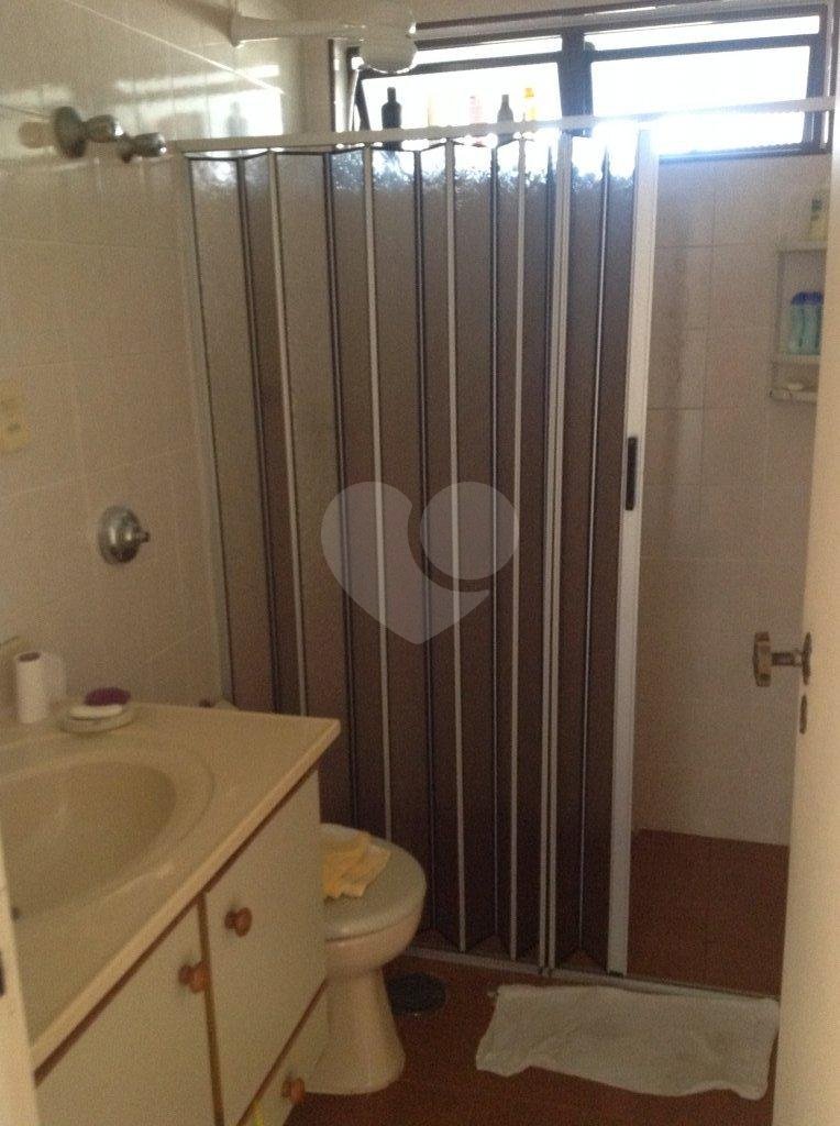 Apartamento à venda com 2 quartos, sendo 1 suíte, em Vila Luis Antônio, Guarujá, SP
