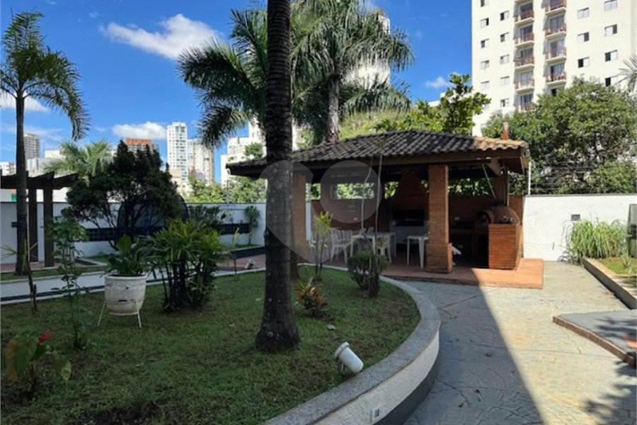 Apartamento à venda com 3 quartos, sendo 1 suíte, em Vila Mariana, São Paulo, SP