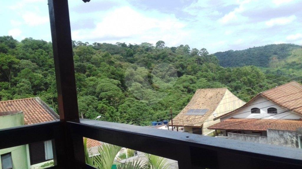 Sobrado à venda com 3 quartos, sendo 1 suíte, em Tremembé, São Paulo, SP
