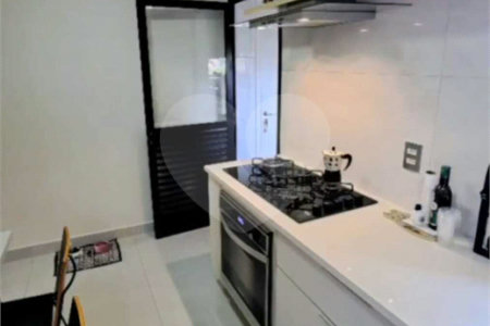 Apartamento à venda com 3 suítes em Alto da Boa Vista, São Paulo, SP