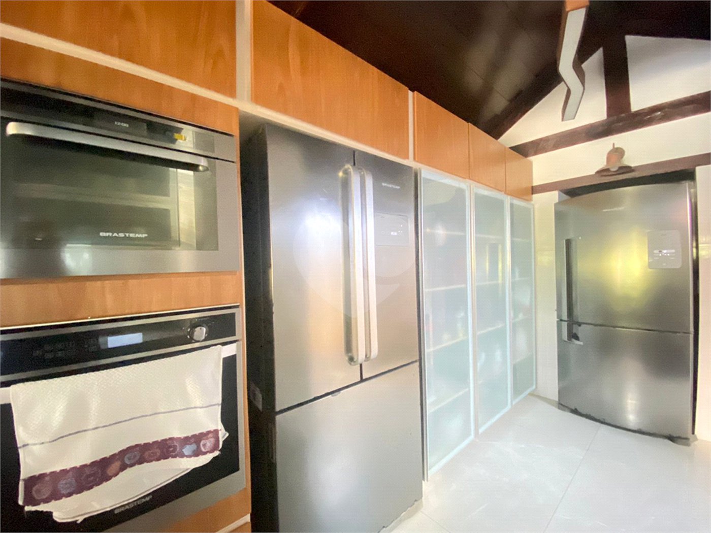 Casa à venda com 6 quartos, sendo 4 suítes, em Canto, Armação dos Búzios, RJ