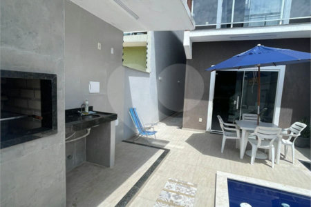 Casa à venda com 3 quartos, sendo 2 suítes, em Rasa, Armação dos Búzios, RJ