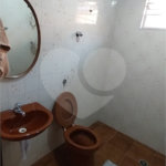 Casa à venda com 3 quartos, sendo 1 suíte, em Vila Scarpelli, Santo André, SP