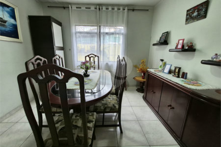 Sobrado à venda com 4 quartos em Jardim Sarah, São Paulo, SP