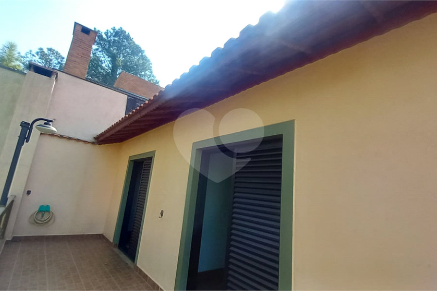 Sobrado à venda com 4 quartos, sendo 2 suítes, em Tremembé, São Paulo, SP
