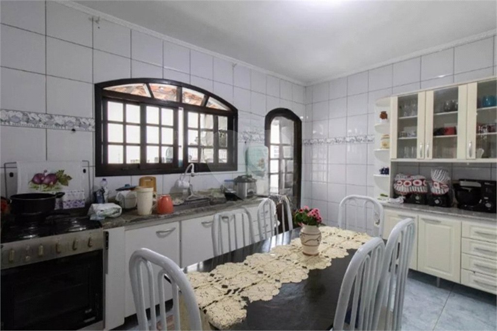 Casa à venda com 2 quartos, sendo 1 suíte, em Jardim Santa Clara, Guarulhos, SP