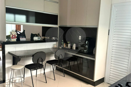 Casa à venda com 3 suítes em Jardim Regina, Indaiatuba, SP