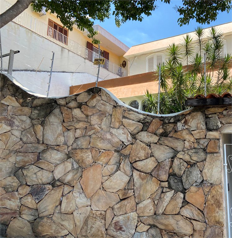 Sobrado à venda com 4 quartos, sendo 2 suítes, em Vila Aurora (zona Norte), São Paulo, SP