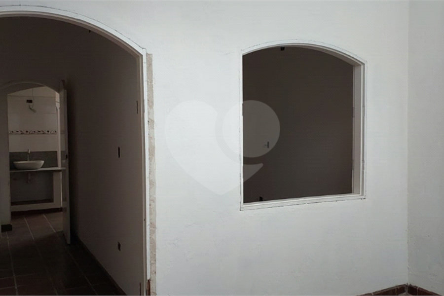 Sobrado à venda com 3 quartos, sendo 2 suítes, em Vila Paulicéia, São Paulo, SP