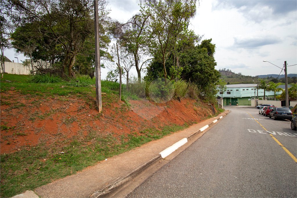 Terreno à venda em Jardim Esther, São Roque, SP