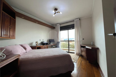 Apartamento à venda com 4 suítes em Santana, São Paulo, SP