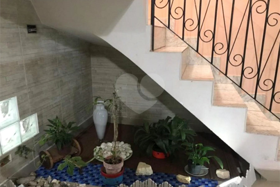 Sobrado à venda com 2 quartos, sendo 1 suíte, em Horto, São Paulo, SP