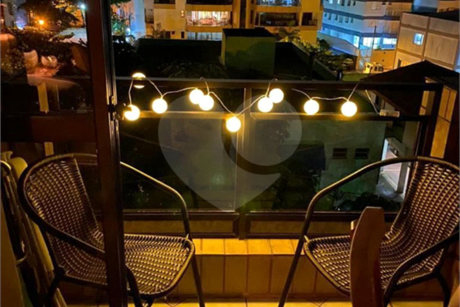 Apartamento à venda com 1 suíte em Enseada, Guarujá, SP