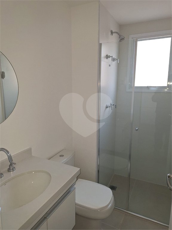 Apartamento à venda com 3 suítes em Vila Anastácio, São Paulo, SP