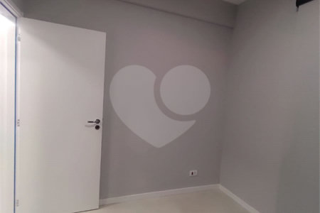 Casa à venda com 3 suítes no condomínio La Reserva Residencial, Atibaia - SP