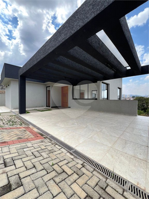 Casa à venda com 3 suítes no condomínio Spazio Design, Bragança Paulista - SP