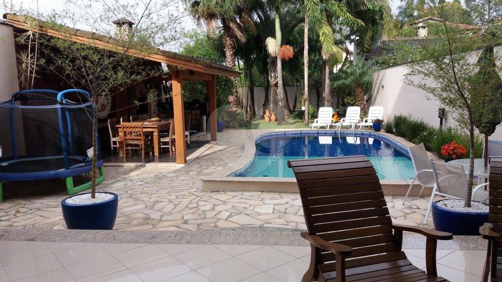Casa à venda com 4 suítes em Jardim Floresta, São Paulo, SP