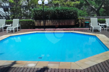 Apartamento à venda com 4 suítes em Vila Andrade, São Paulo, SP