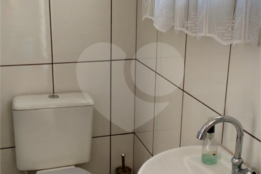 Sobrado à venda com 3 quartos em Vila Nova Cachoeirinha, São Paulo, SP