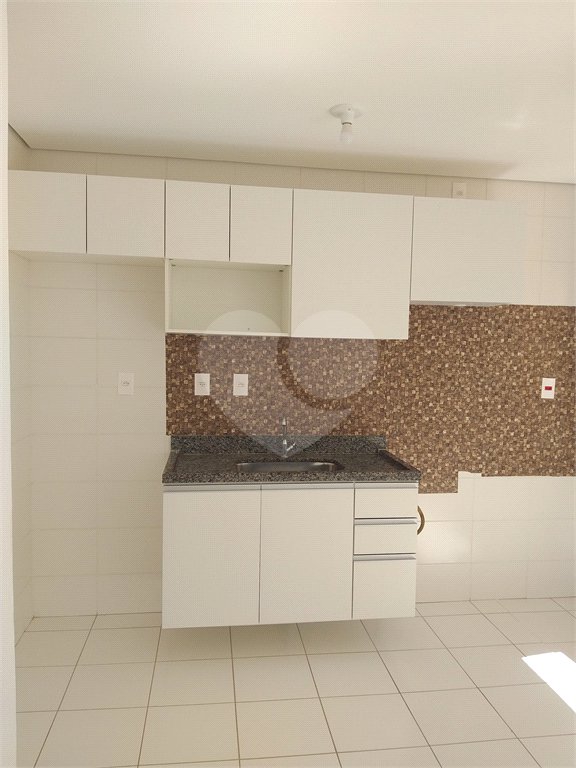 Apartamento à venda com 2 quartos em João Xxiii, Vinhedo, SP