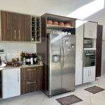 Casa à venda com 4 suítes no condomínio Residencial Vale das Laranjeiras, Indaiatuba - SP