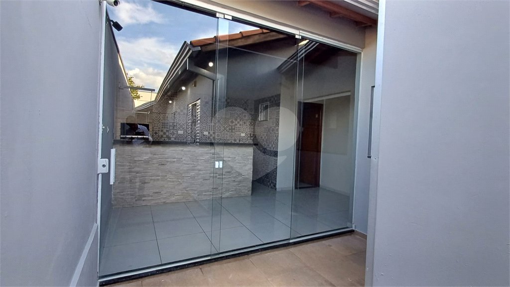 Casa à venda com 2 quartos em Vila Mazzei, Itapetininga, SP