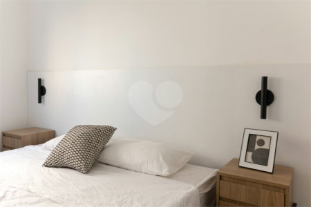 Apartamento à venda com 3 quartos, sendo 1 suíte,  em Alto da Lapa, São Paulo, SP