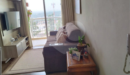Apartamento à venda com 3 quartos, sendo 1 suíte,  em Jardim Nova Era, Salto, SP