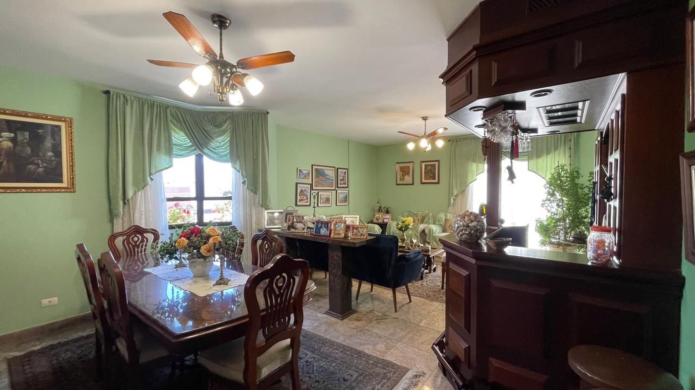 Apartamento com 4 dormitórios à venda, 180 m² por R$ 1.585.000,00 - Embaré - Santos/SP