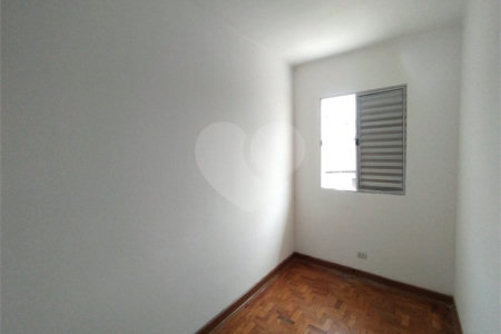 Casa de Vila à venda ou para alugar com 3 quartos em Jardim do Colégio (zona Norte), São Paulo, SP