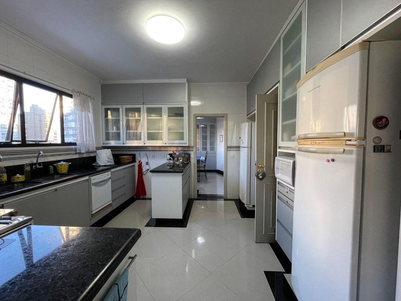 Apartamento com 4 dormitórios à venda, 290 m² por R$ 2.200.000,00 - Boqueirão - Santos/SP