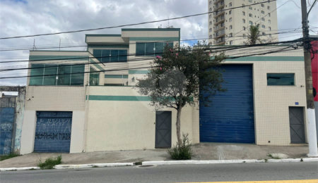 Sobrado à venda ou para alugar com 4 quartos, sendo 1 suíte,  em Tucuruvi, São Paulo, SP