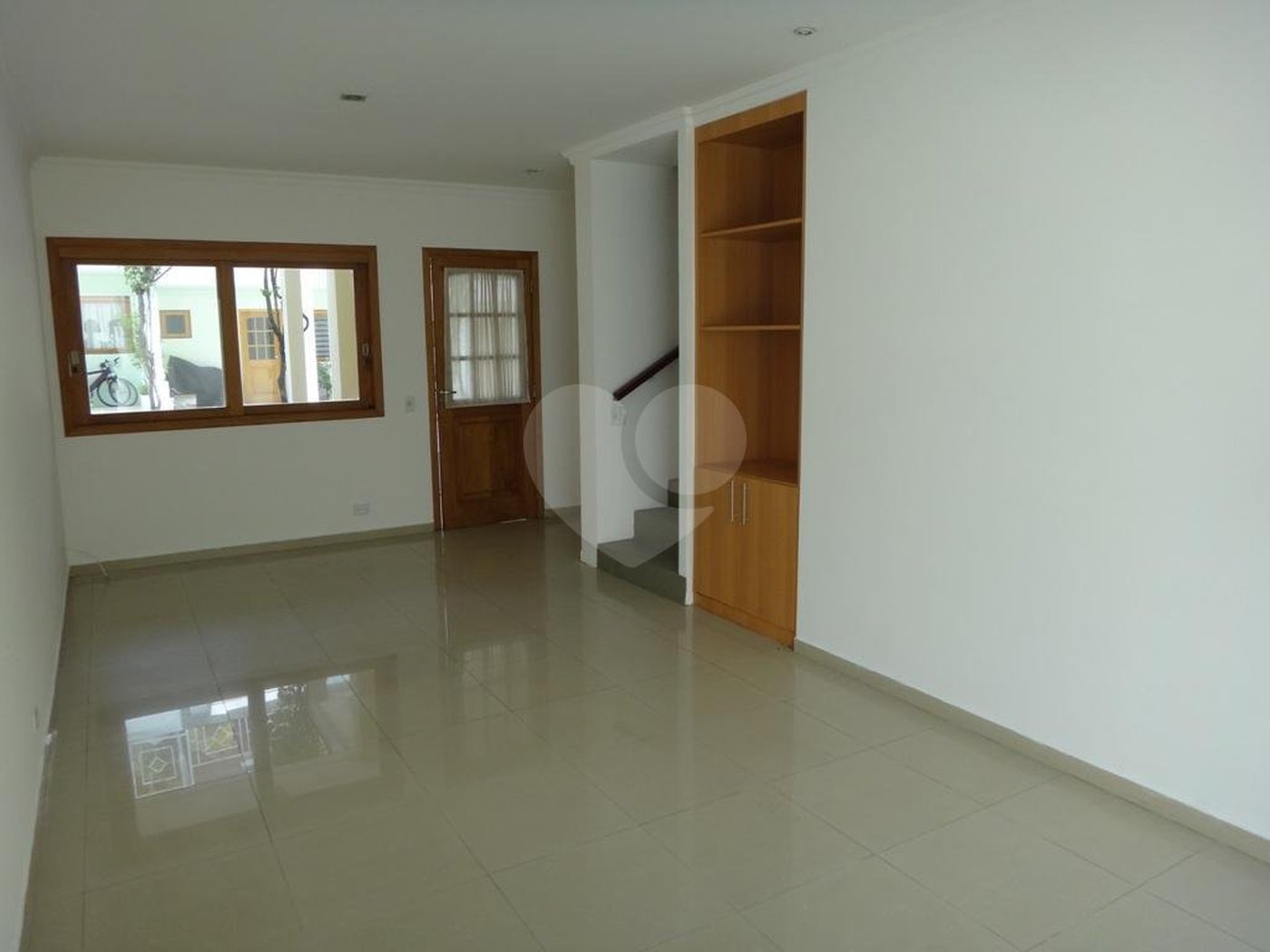 Casa à venda ou para alugar com 4 quartos, sendo 2 suítes, no condomínio Vila Hípica, São Paulo - SP