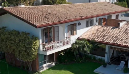 Casa à venda com 5 quartos, sendo 3 suítes,  em Jardim Guedala, São Paulo, SP