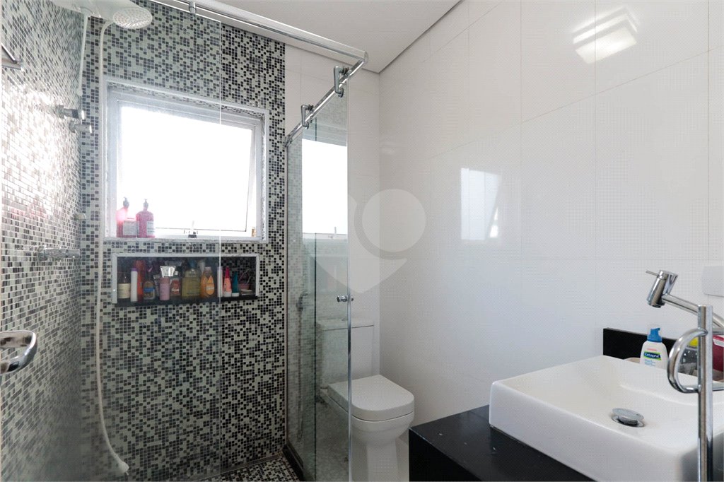 Sobrado à venda com 2 quartos, sendo 1 suíte, em Chácara Santo Antônio, São Paulo, SP