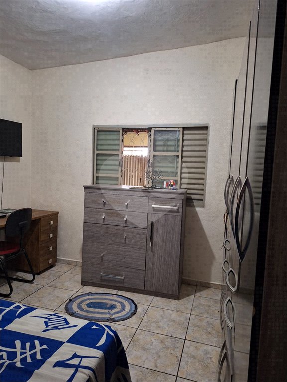 Casa térrea para venda no Planalto Paraíso