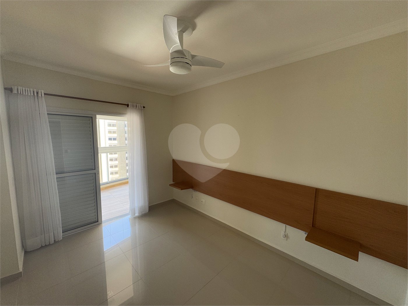 Cobertura de Alto Padrão no Centro de São Carlos – Sofisticação, Espaço e Conforto!