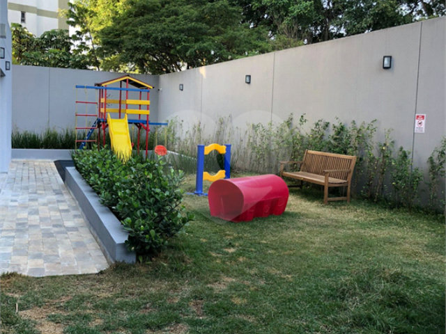 Apartamento à venda com 2 quartos, sendo 1 suíte,  em Mirandópolis, São Paulo, SP