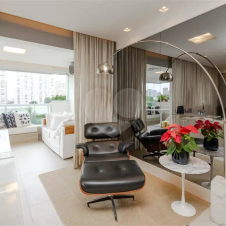 Apartamento à venda ou para alugar com 2 suítes em Santo Amaro, São Paulo, SP