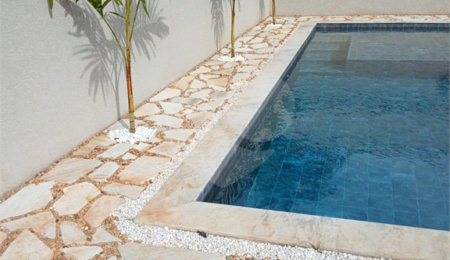Casa à venda com 4 suítes no condomínio Figueira Garden, Atibaia - SP