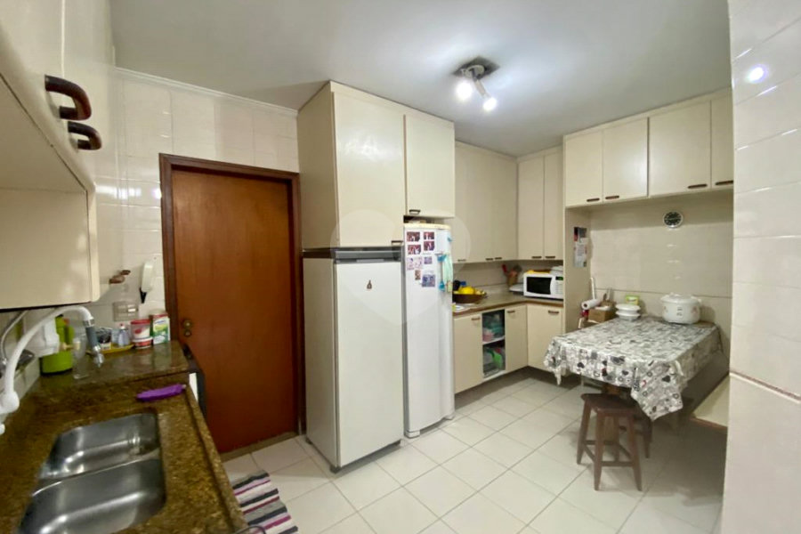 Casa à venda com 3 quartos, sendo 1 suíte, em Santana, São Paulo, SP