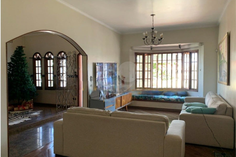 Casa à venda com 4 quartos, sendo 2 suítes, em Mandaqui, São Paulo, SP