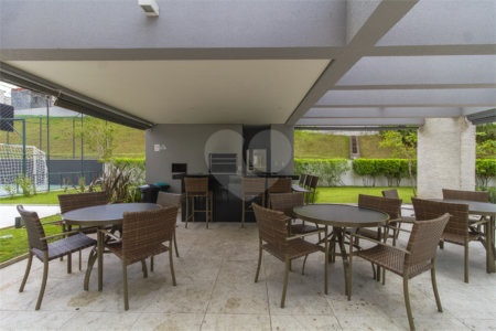 Apartamento à venda com 3 quartos, sendo 1 suíte,  em Jardim Vazani, São Paulo, SP