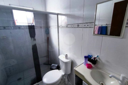 Sobrado à venda com 3 quartos, sendo 1 suíte,  em Residencial Colinas, Mogi das Cruzes, SP