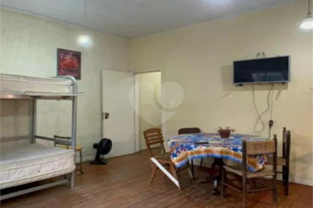 Loja à venda ou para alugar com 9 quartos, sendo 5 suítes, em Pinheiros, São Paulo, SP