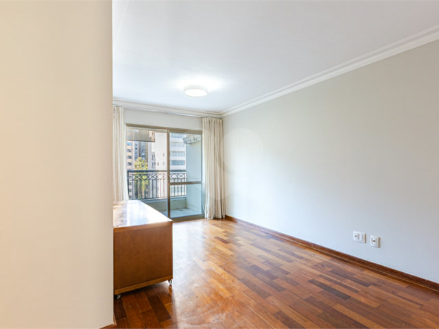 Apartamento para alugar com 2 quartos, sendo 1 suíte,  em Jardim América, São Paulo, SP