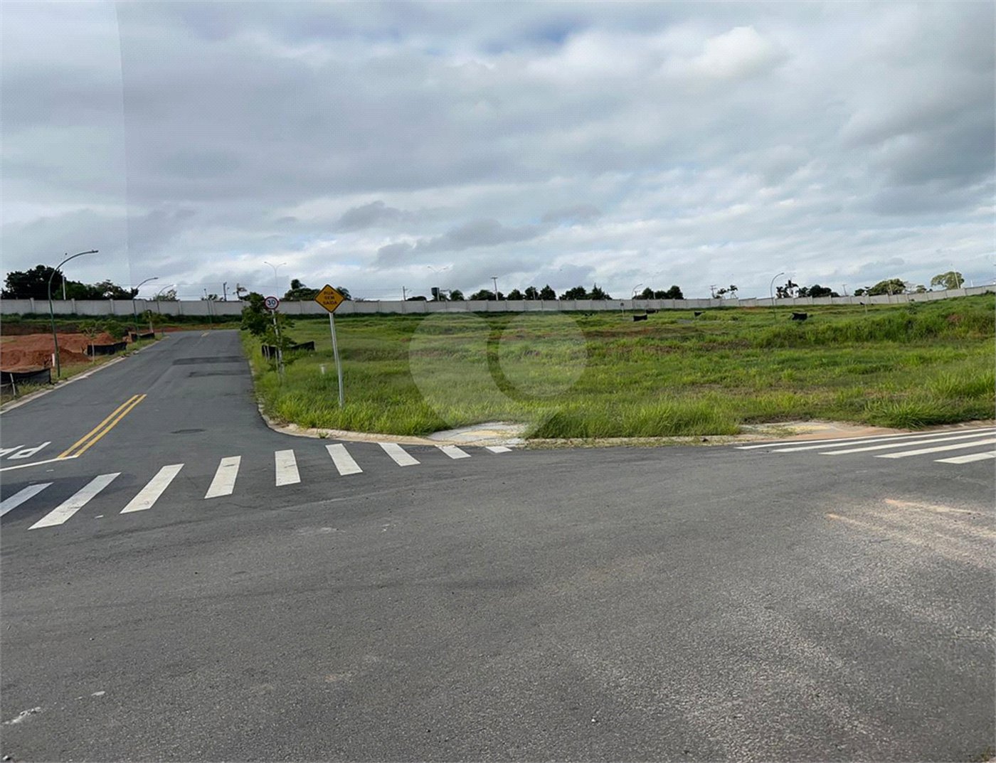 Terreno à Venda – 340m² de Esquina | Condomínio Casa do Lago – Indaiatuba/SP